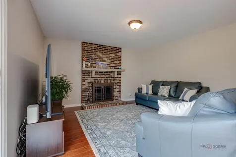 117 Annapolis Drive Vernon Hills IL 60061