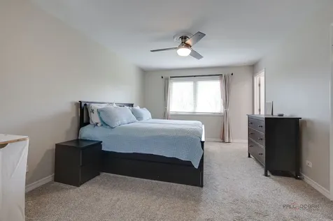 117 Annapolis Drive Vernon Hills IL 60061