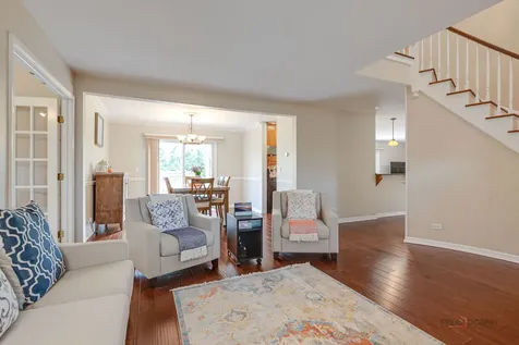 117 Annapolis Drive Vernon Hills IL 60061