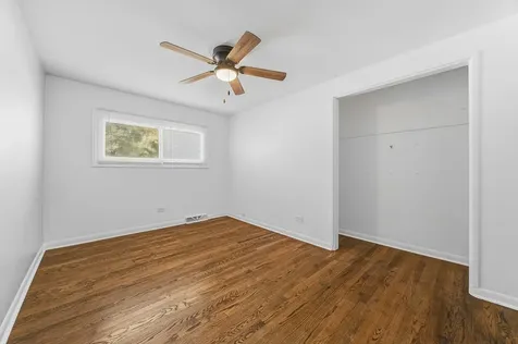 4024 West 106th Street Oak Lawn IL 60453