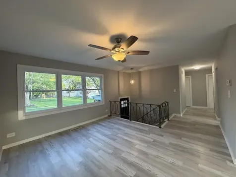 7728 Dalewood Parkway Woodridge IL 60517