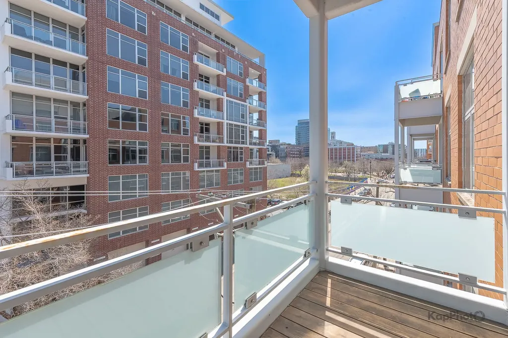939 West Madison Street Chicago IL 60607