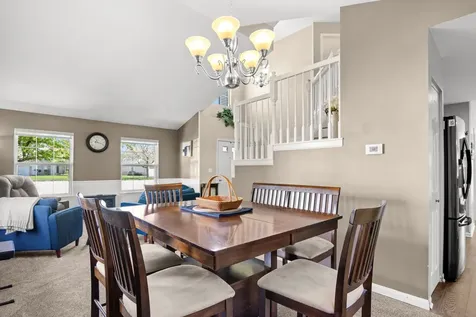 542 Waterford Drive Oswego IL 60543