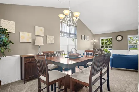 542 Waterford Drive Oswego IL 60543