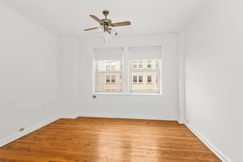 5555 North Sheridan Road Chicago IL 60640