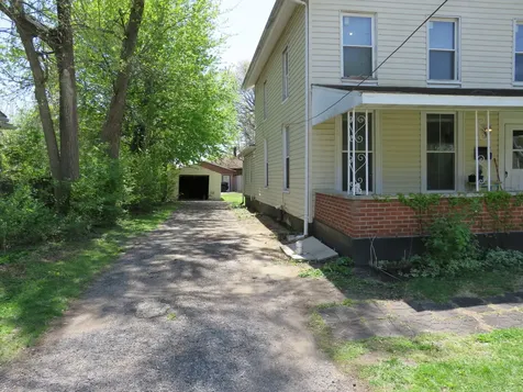 317 Deleon Street Ottawa IL 61350