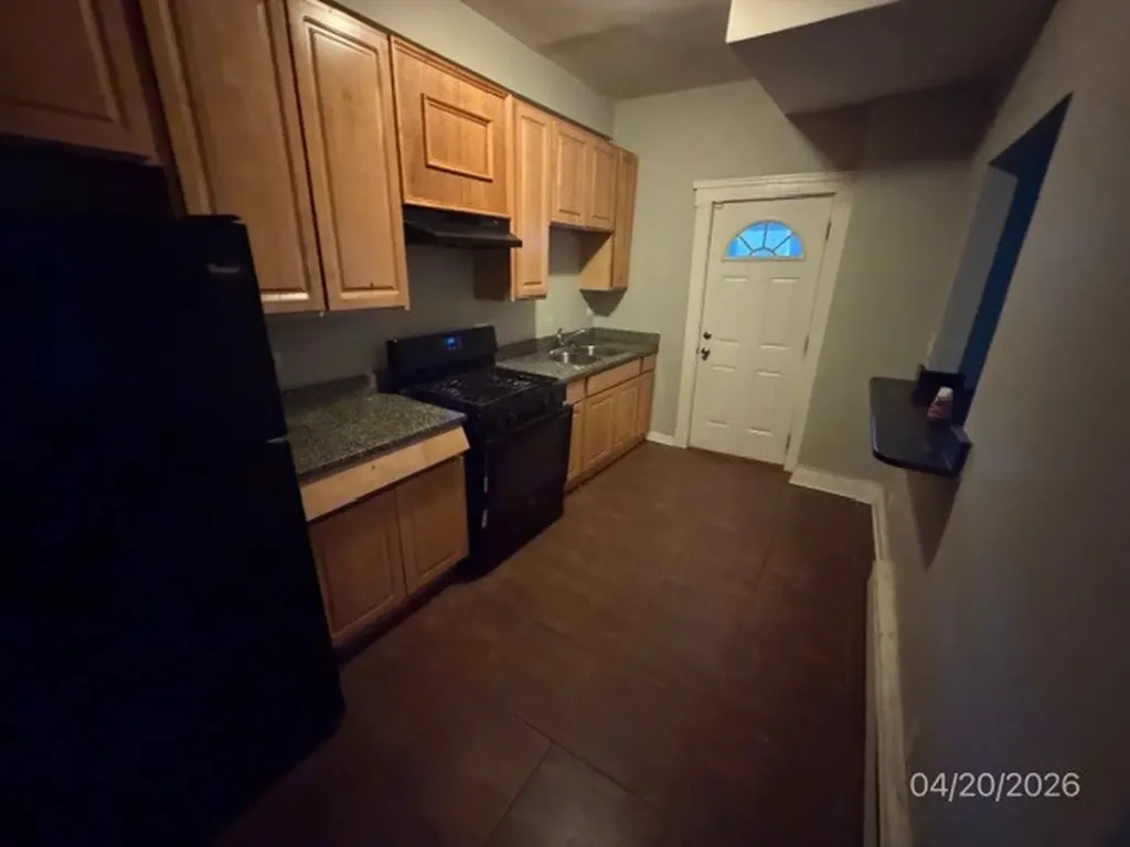 6619 South Ellis Avenue Chicago IL 60637