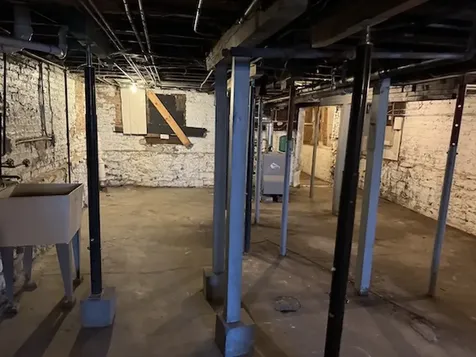 6619 South Ellis Avenue Chicago IL 60637