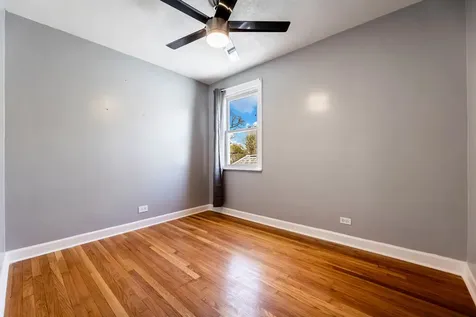 5233 South Racine Street Chicago IL 60609