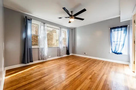 5233 South Racine Street Chicago IL 60609