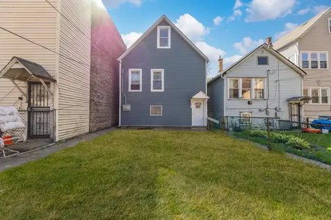 5233 South Racine Street Chicago IL 60609