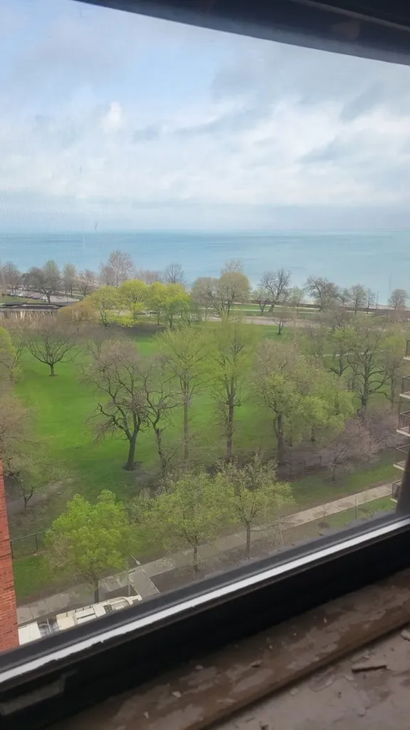 6700 South Crandon Avenue Chicago IL 60649