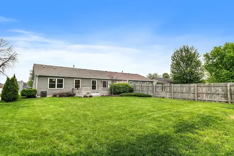 511 West Miller Avenue Hinckley IL 60520