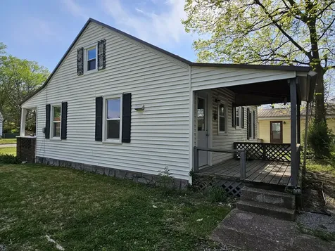 415 East Johnson Street Fairfield IL 62837