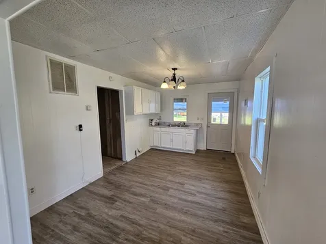 415 East Johnson Street Fairfield IL 62837