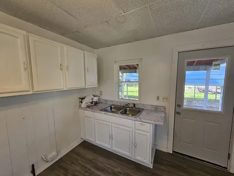 415 East Johnson Street Fairfield IL 62837