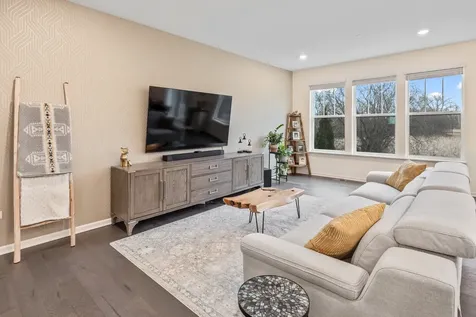 2646 Martini Street Mundelein IL 60060
