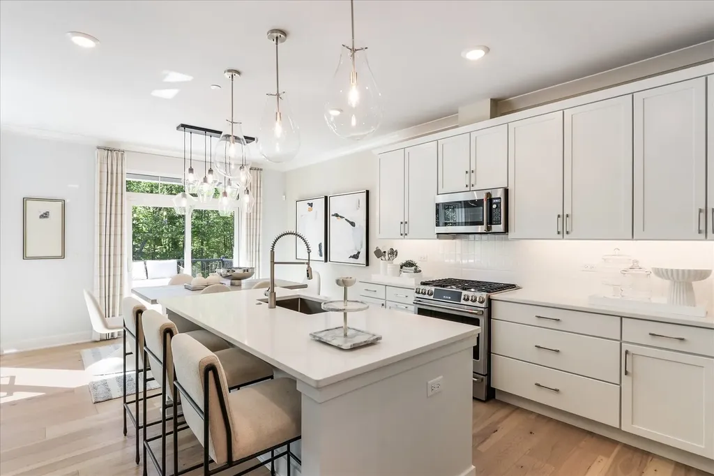 2054 Iron Ridge Lane Naperville IL 60563