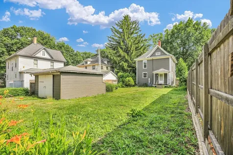 604 West Healey Street Champaign IL 61820