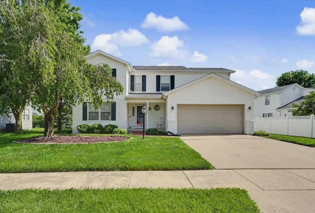 206 East Tomaras Avenue Savoy IL 61874