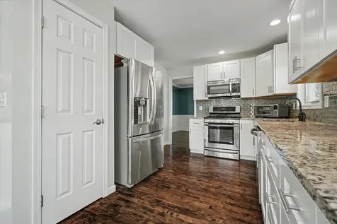 206 East Tomaras Avenue Savoy IL 61874