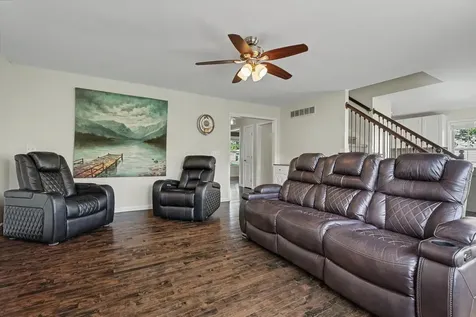 206 East Tomaras Avenue Savoy IL 61874
