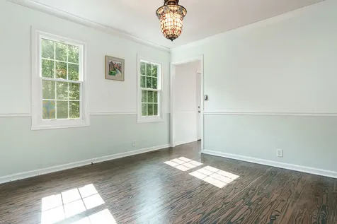 12002 South Gate Roscoe IL 61073