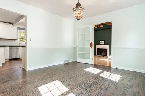 12002 South Gate Roscoe IL 61073