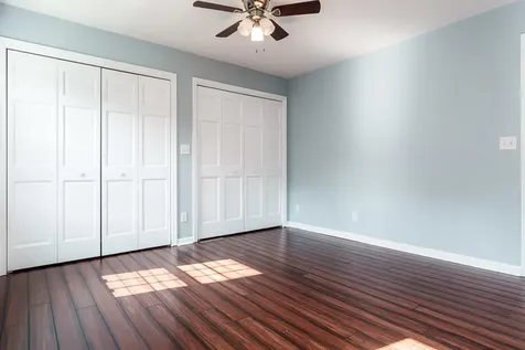 12002 South Gate Roscoe IL 61073