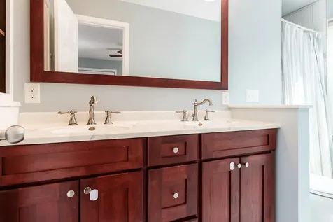 12002 South Gate Roscoe IL 61073