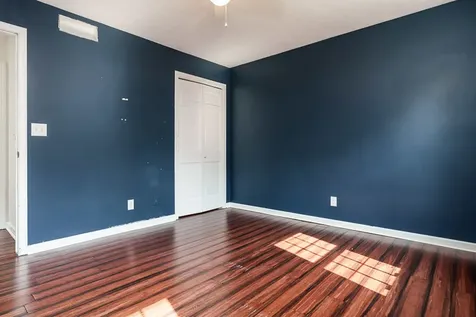12002 South Gate Roscoe IL 61073