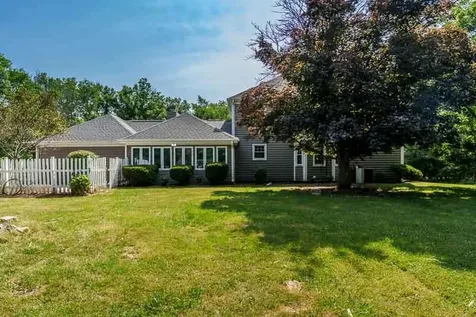 12002 South Gate Roscoe IL 61073