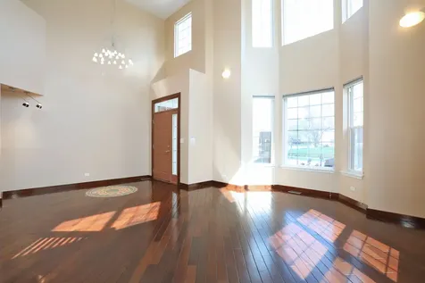 829 Clover Ridge Lane Itasca IL 60143