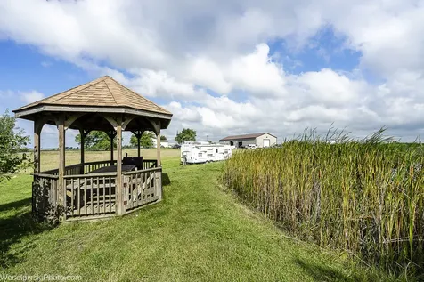 11475 East 3050 North Road Blackstone IL 61313