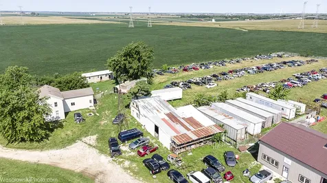 11475 East 3050 North Road Blackstone IL 61313