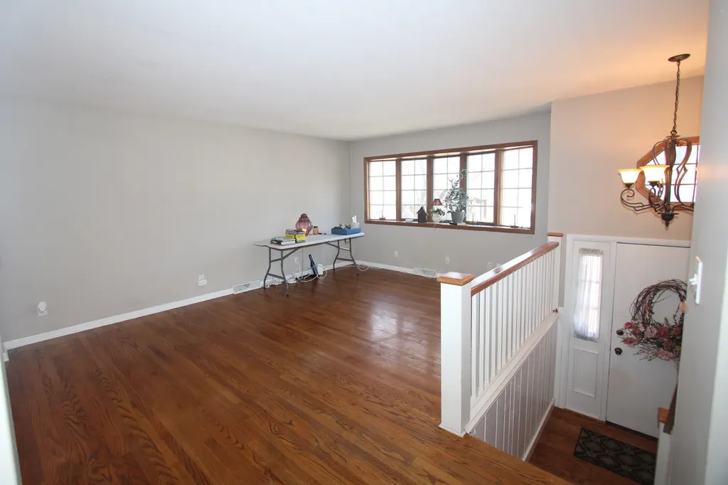207 York Place New Lenox IL 60451