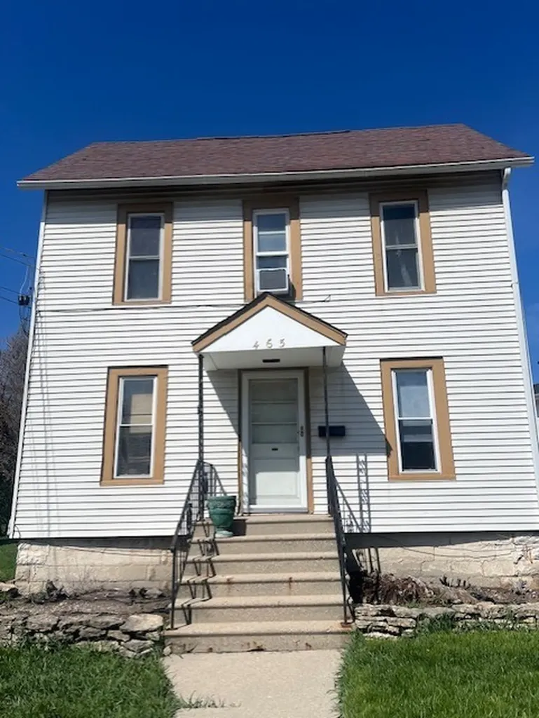465 East State Street Sycamore IL 60178