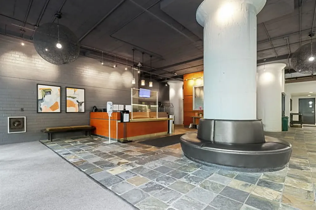 1530 South State Street Chicago IL 60605