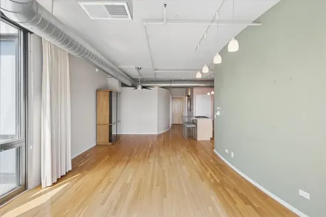1530 South State Street Chicago IL 60605