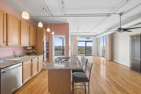1530 South State Street Chicago IL 60605