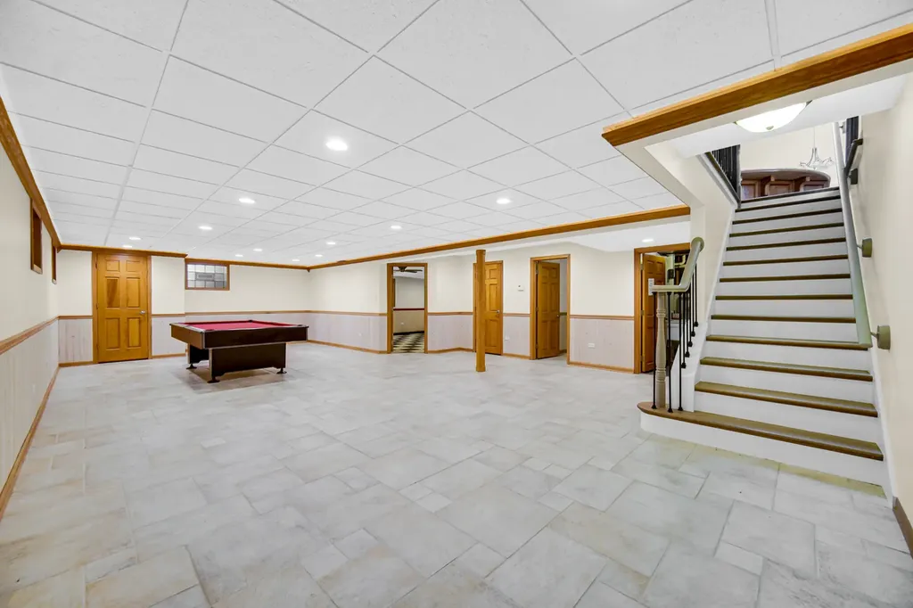 17123 Pointe Drive Orland Park IL 60467
