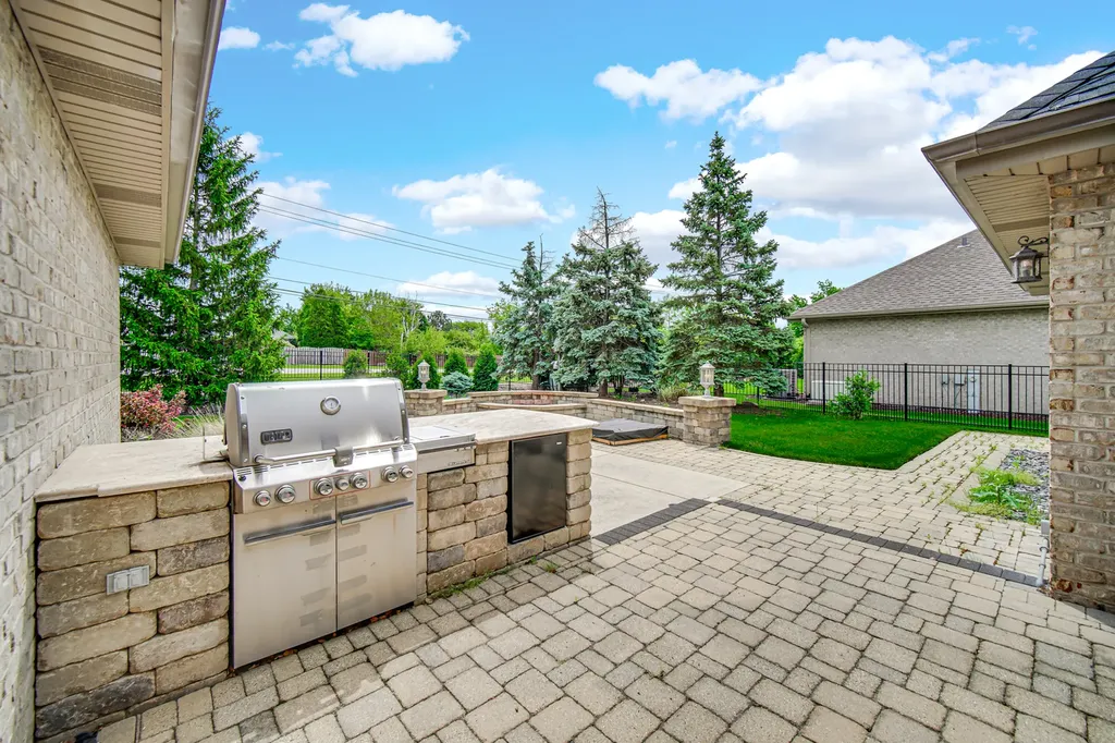 17123 Pointe Drive Orland Park IL 60467