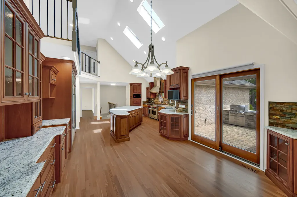 17123 Pointe Drive Orland Park IL 60467