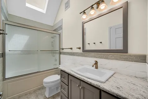 17123 Pointe Drive Orland Park IL 60467