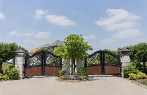 23 Enclave Court South Barrington IL 60010