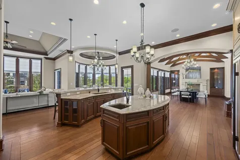 23 Enclave Court South Barrington IL 60010
