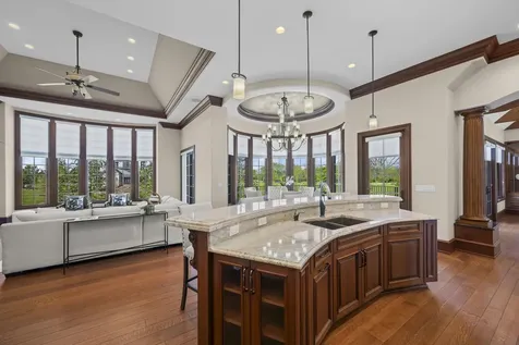 23 Enclave Court South Barrington IL 60010