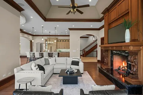 23 Enclave Court South Barrington IL 60010