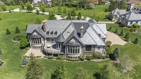 23 Enclave Court South Barrington IL 60010