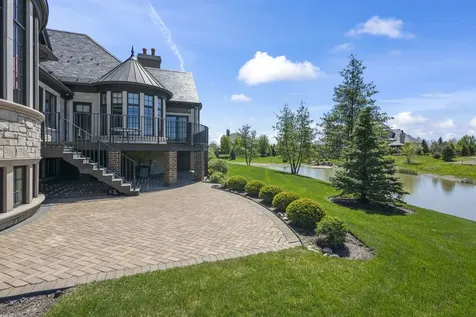 23 Enclave Court South Barrington IL 60010